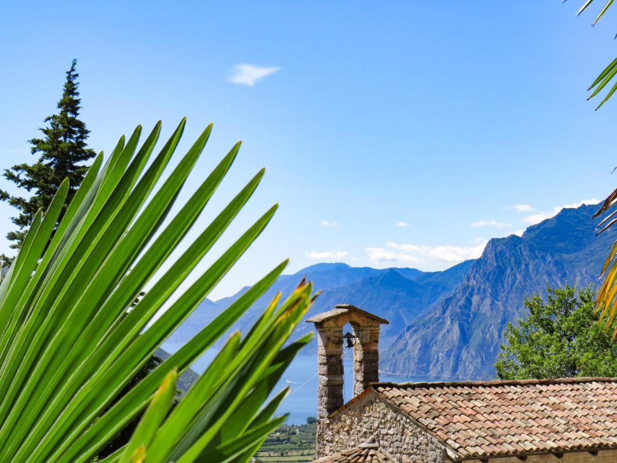 Casa San Tome Guest House Torbole Sul Garda ภายนอก รูปภาพ