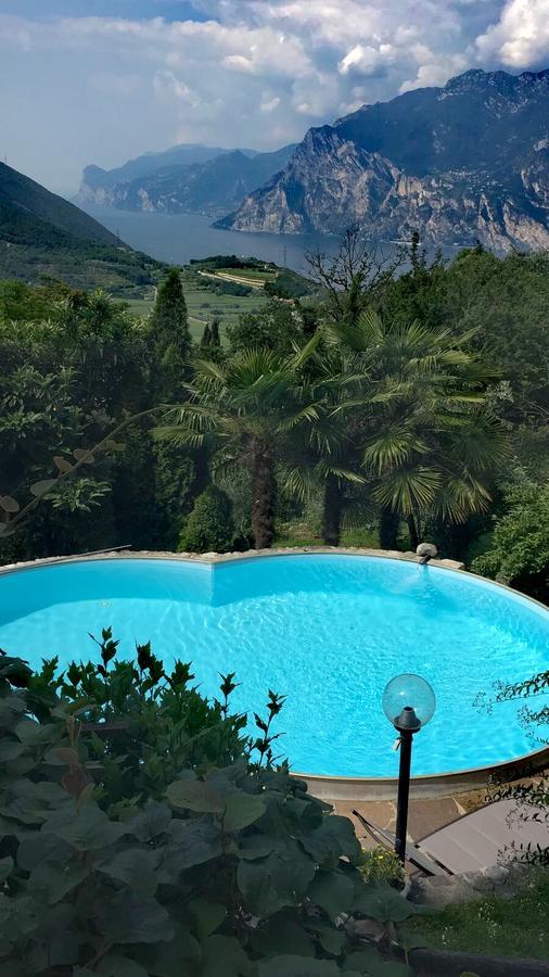 Casa San Tome Guest House Torbole Sul Garda ภายนอก รูปภาพ
